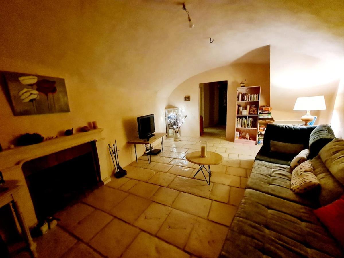 Saint-Julien-de-Peyrolas Maison Des Bourgades المظهر الخارجي الصورة